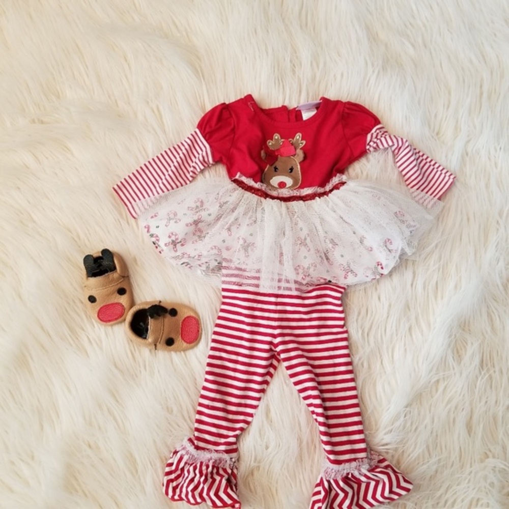Moccs & Reindeer‎ outfit 12m